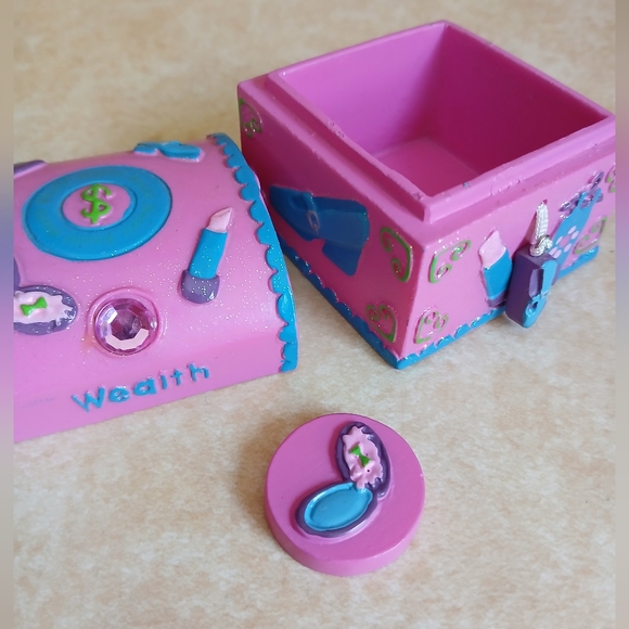 Claire's 2000 trinket box - Picture 2 of 4